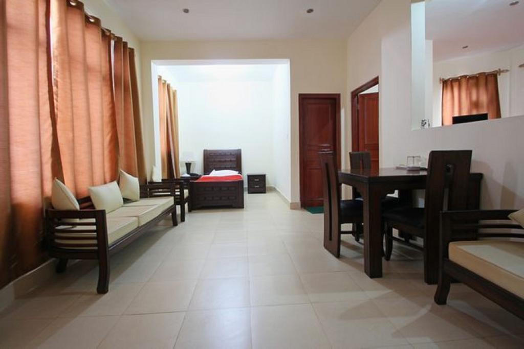 Hotel Deodar Villa Dharamshala Room photo