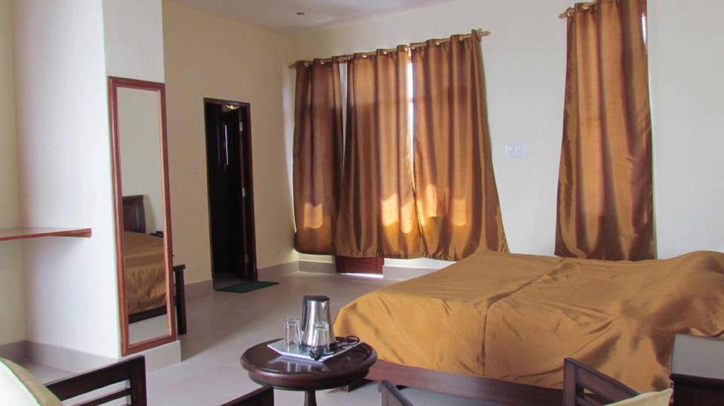 Hotel Deodar Villa Dharamshala Room photo