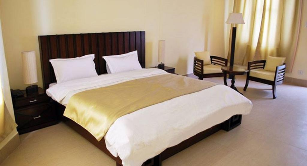Hotel Deodar Villa Dharamshala Room photo