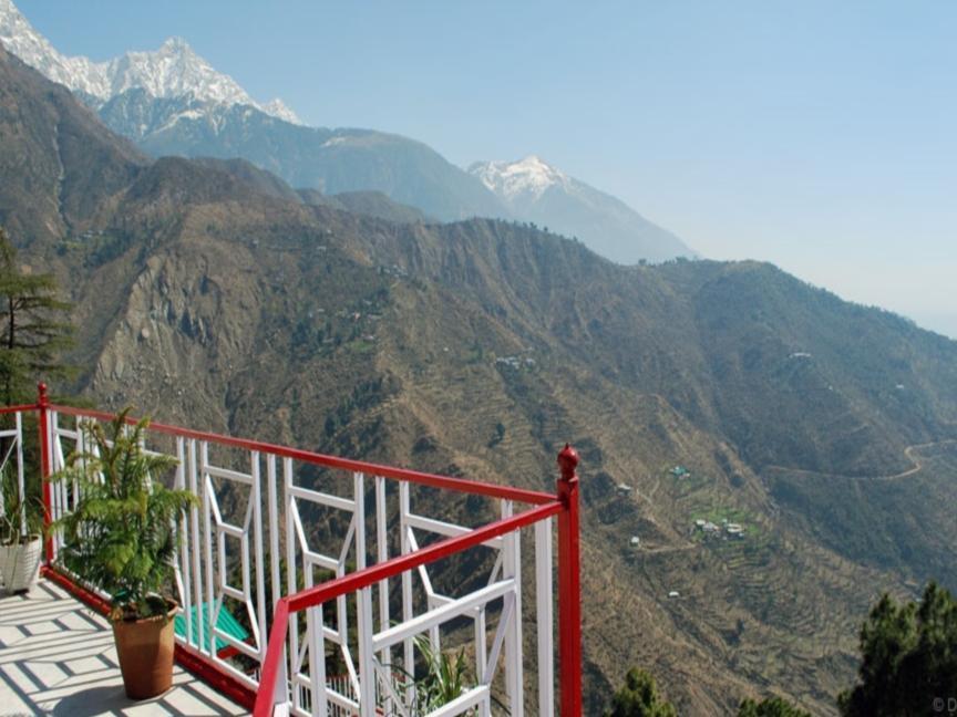Hotel Deodar Villa Dharamshala Exterior photo